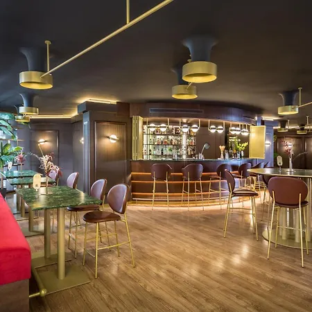 巴塞罗塞维利亚雷纳西门图酒店 酒店 5*