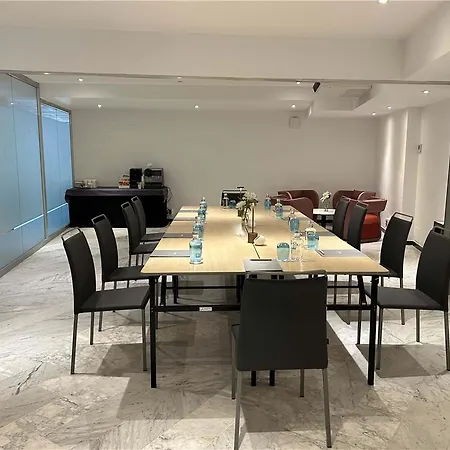 Barcelo Renacimiento 5*