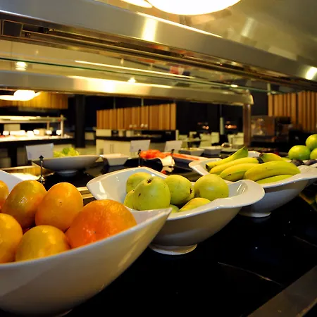 Barcelo Renacimiento