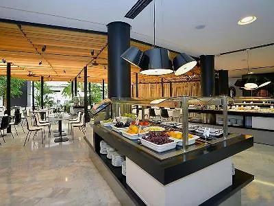 Barcelo Renacimiento Szálloda 5*