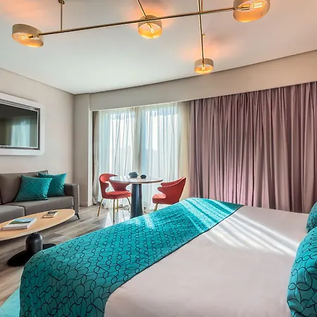 Barceló Renacimiento 5*