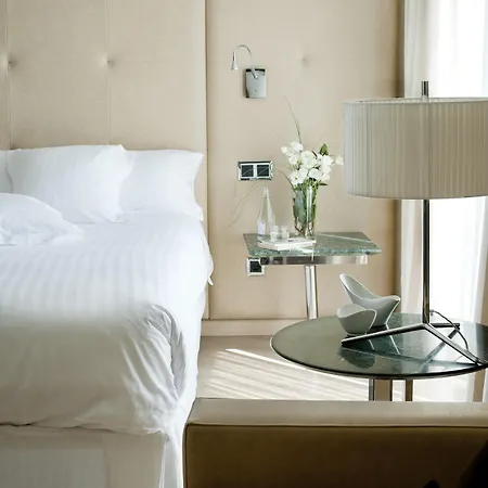 Barceló Renacimiento Hotel 5*