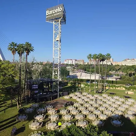 Barceló Renacimiento Hotel 5*