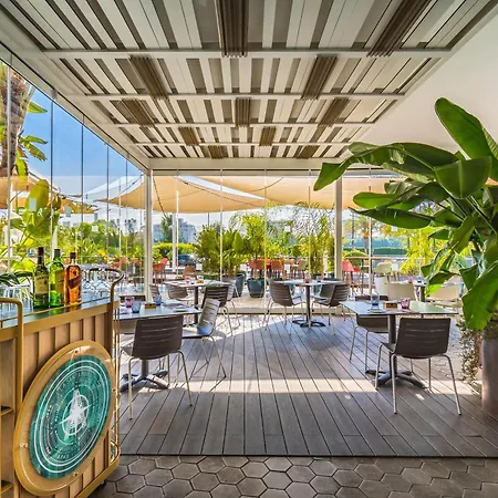 Barceló Renacimiento 5*