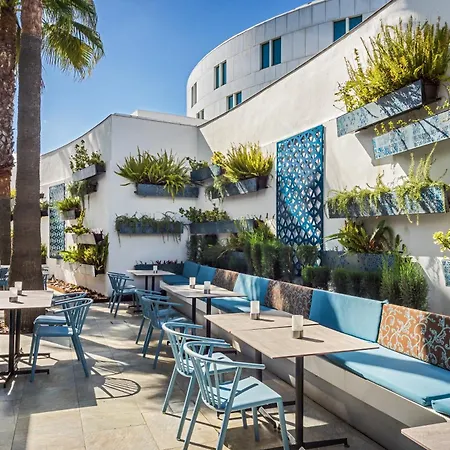 Hotel Barceló Renacimiento 5*