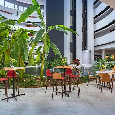 Hotel Barceló Renacimiento