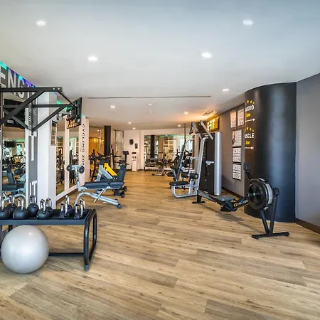 Hotel Barcelo Renacimiento 5*