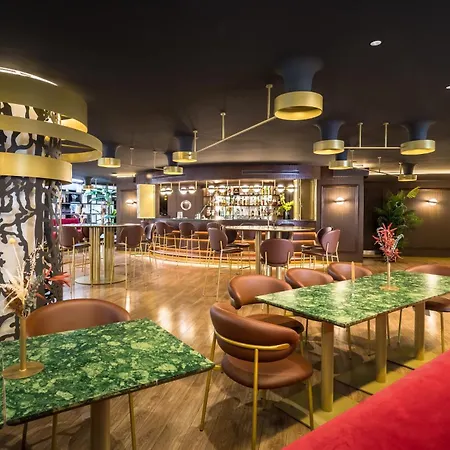 Barcelo Renacimiento